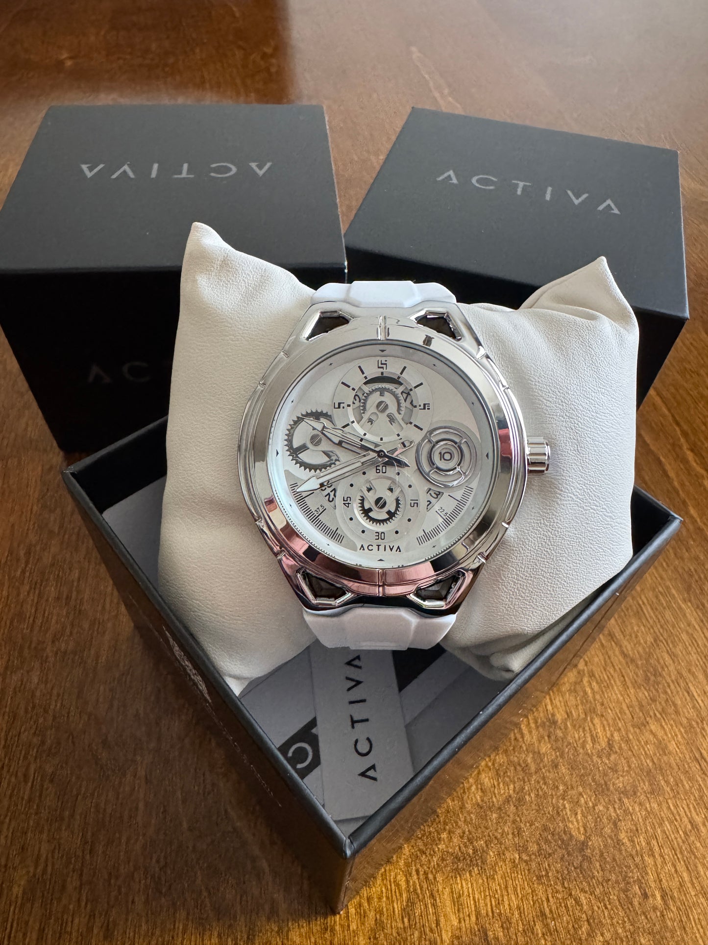 Activa Drift X Invicta Men's Watch – White - 44mm, New in Box